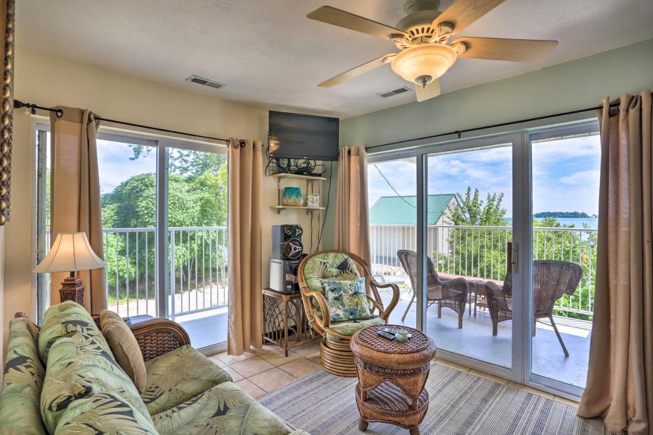 Апартаменты Waterfront Bass Island Retreat With Balcony And Tv Пут-ин-Бей Экстерьер фото